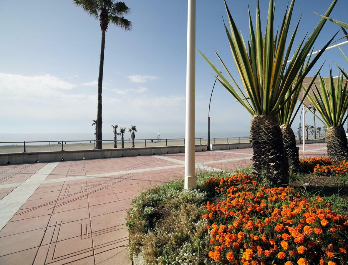 Victoria Apartment Estepona Exterior photo